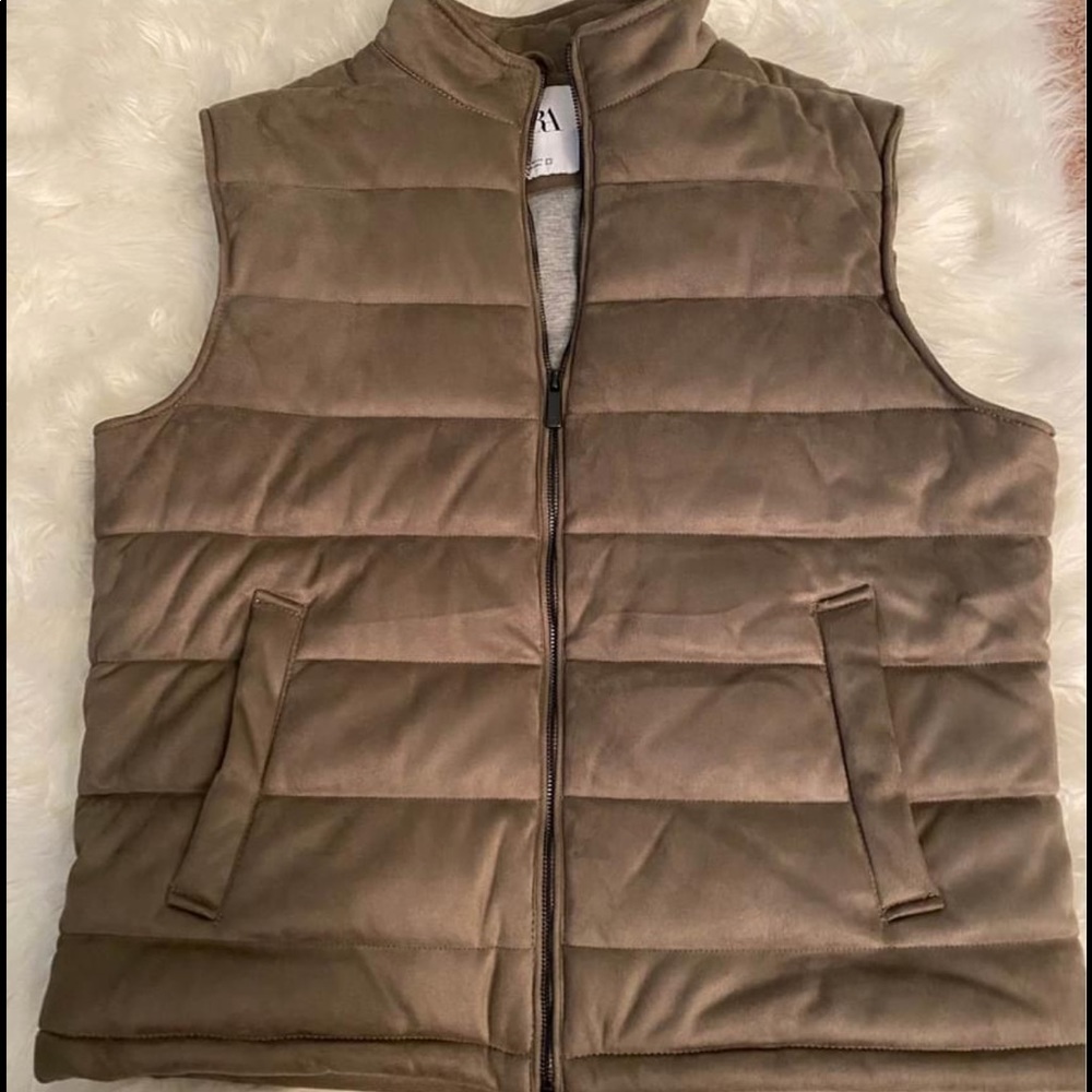 Zara Men’s Vest
